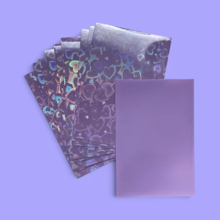 Sleeves Protectores Holográficos | Corazones Lila