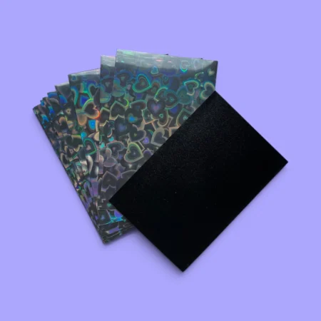Sleeves Protectores Holográficos | Corazones Negro